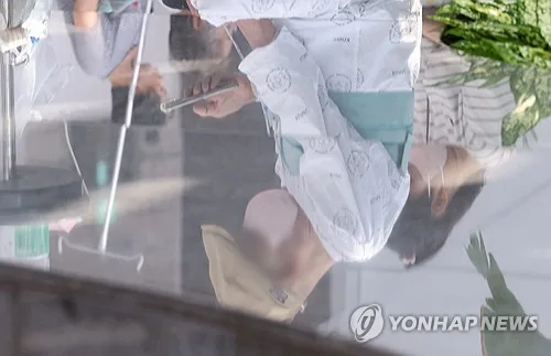 질병청 "국내 코로나19 유행, 작년 절반 수준 못 미칠 것"