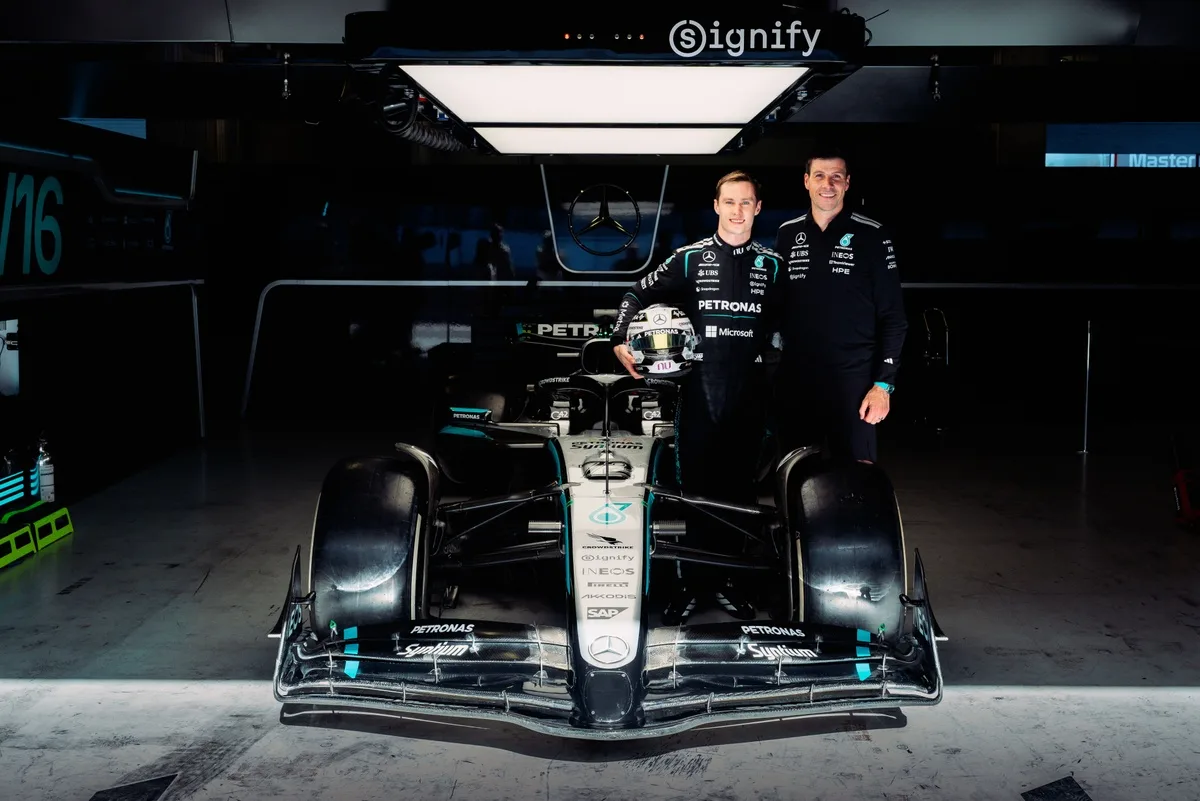 Companheiro de Câmara na F2, Durksen completa primeiro teste da F1 com Mercedes em Portimão