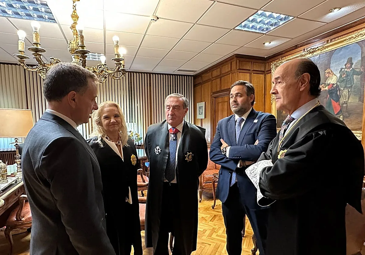 Núñez reclama un cambio de Gobierno para «respetar» la independencia del Poder Judicial