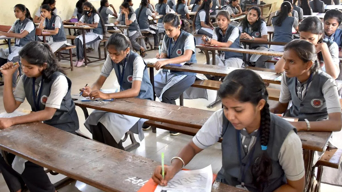 II PU exam, marks card fee and others up by 50% from this academic year in Karnataka
