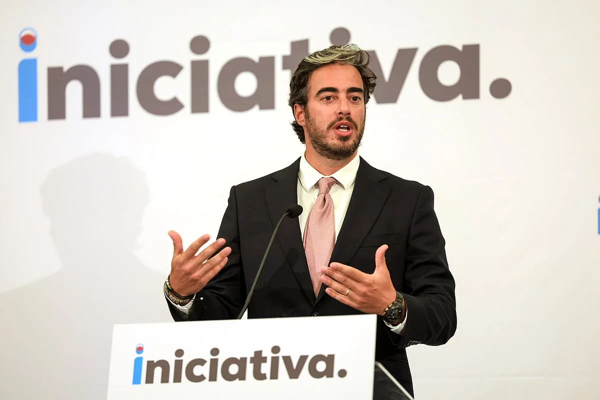 Iniciativa Liberal junta PSD, Chega e PS numa "maioria de empatas" de Portugal