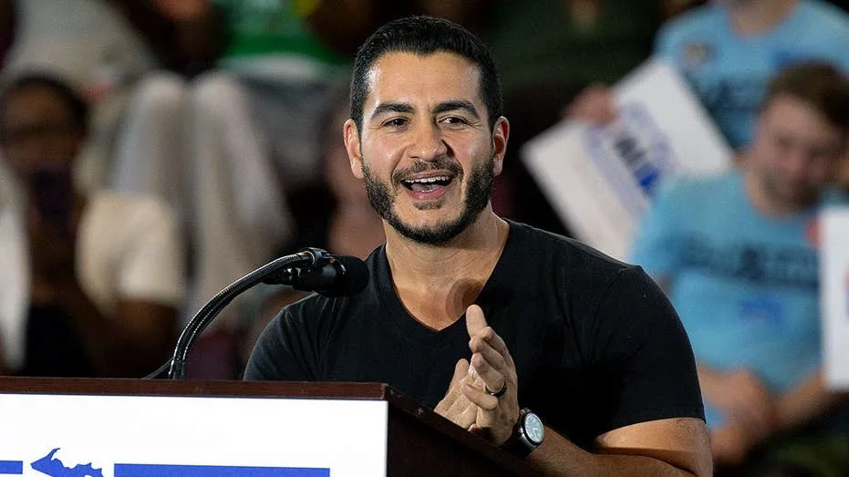 El-Sayed taunts Trump, claims he's going to make him 'main character of the midterms'