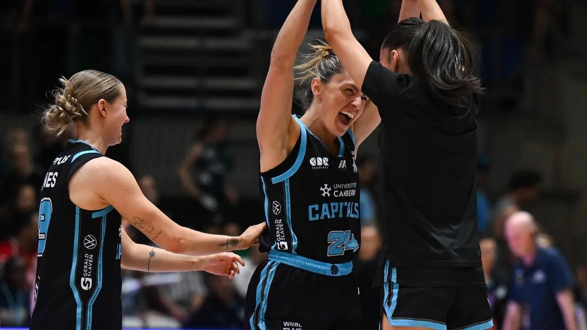 Capitals break Bendigo's Spirit in Melbourne reunion