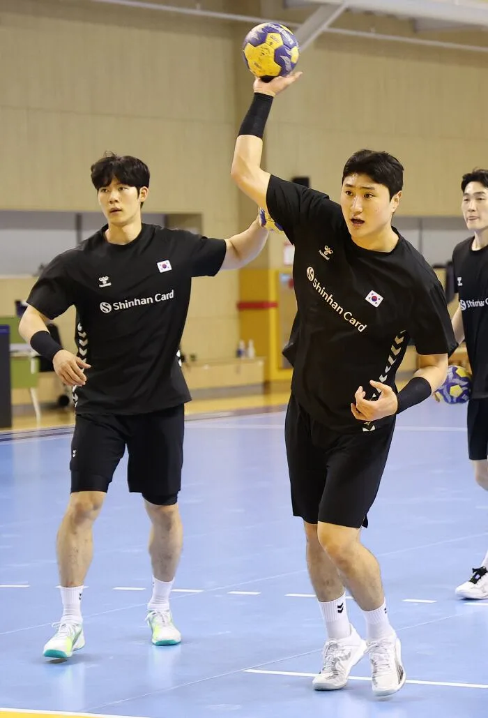 남자 핸드볼, '중동의 강호' 이란과 26-26 무승부