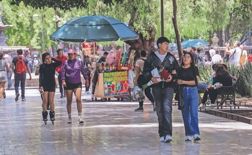 Van por reducción de ambulantes en Alameda Central