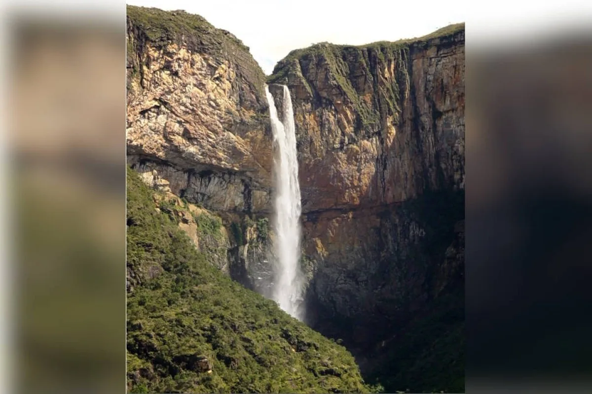 Justiça autoriza reabertura da Cachoeira do Tabuleiro, a mais alta de Minas