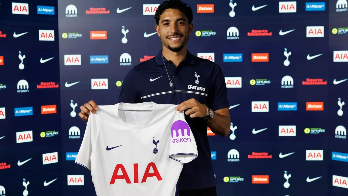 Tottenham anuncia a contratação de Marmoush, do Manchester City
