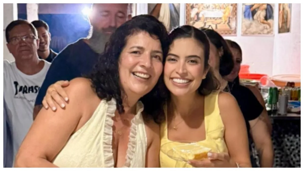Mãe de Tabata Amaral acorda após cirurgia de emergência: 'Ainda teremos dias de luta', diz deputada