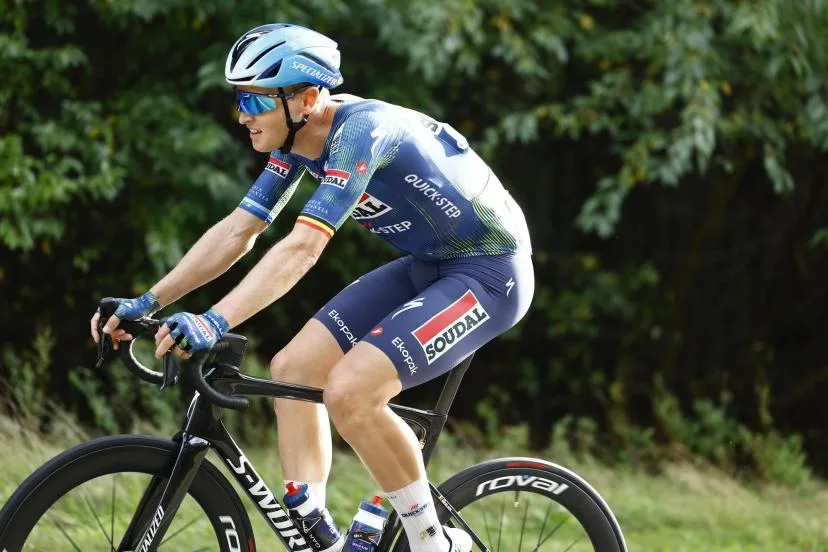Tim Merlier domine le sprint de la 1re étape de l'Eneco Tour devant Dylan Groenewegen, Christophe Laporte 4e