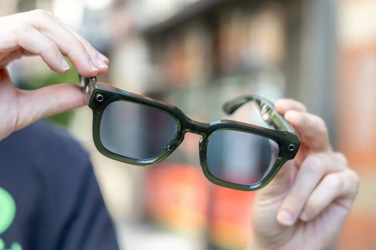 Smart Glasses Are Creeping Out Entire Countries