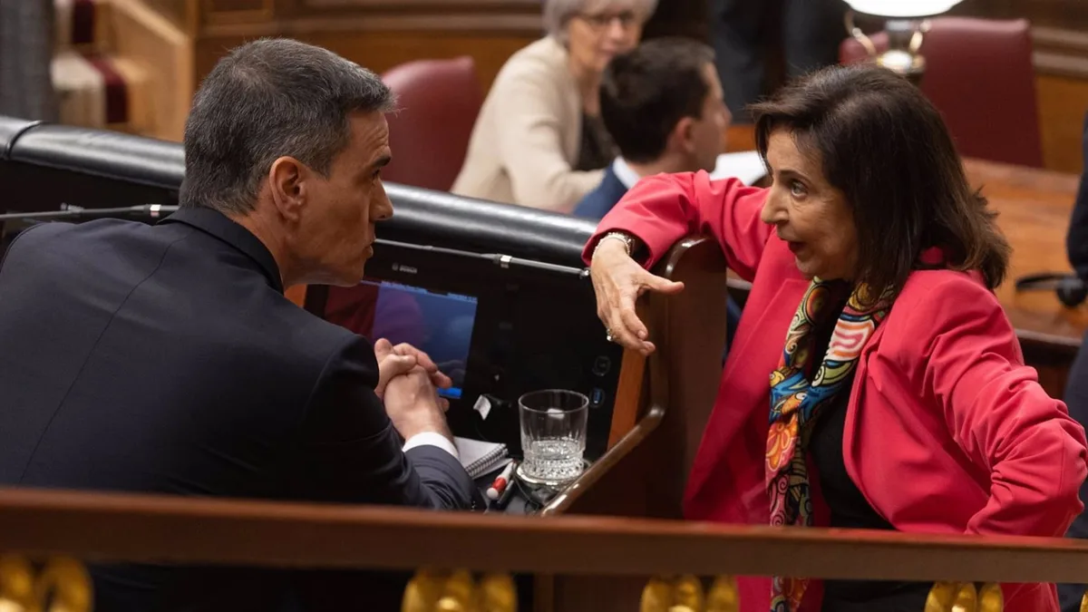 Sánchez vuelve de vacaciones con intención de atajar la crisis de Ceuta un mes después: el Gobierno admite errores y aprueba nuevas leyes migratorias para adaptarse a la normativa de la UE
