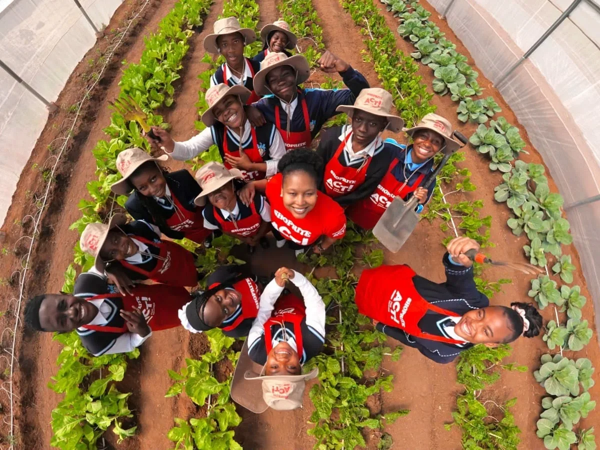 Engineering school digs into agriculture