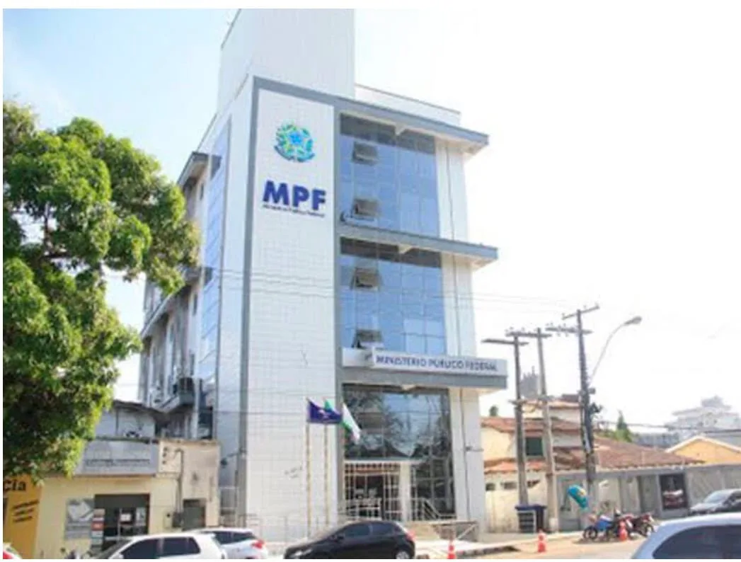 Servidores do MPF no Amapá protestam contra aumento da jornada e restrições ao trabalho remoto