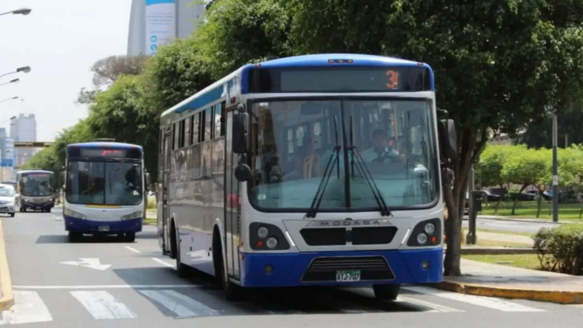 ATU evalúa que carril bidireccional del Corredor Azul funcione en toda la avenida Arequipa