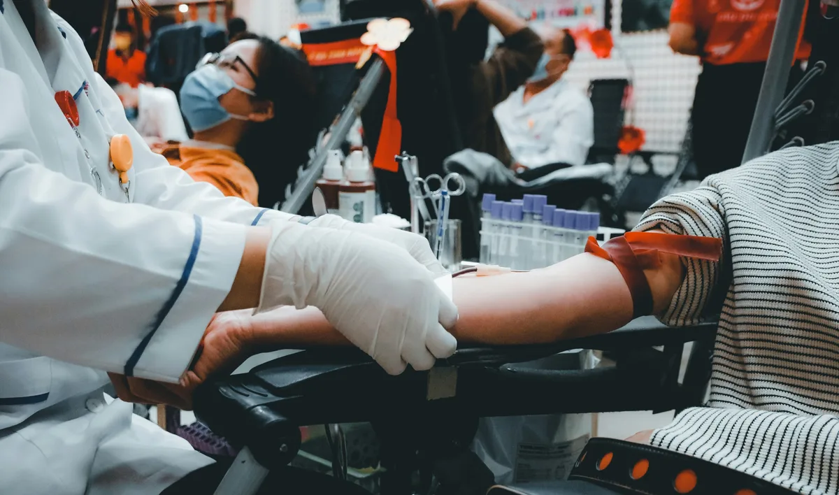 Quem toma Mounjaro pode doar sangue? Conheça as regras atualizadas