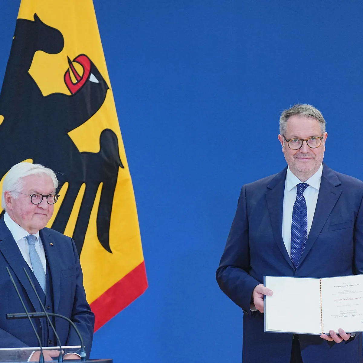 Nach Bas-Rücktritt - Steinmeier ernennt Schweitzer zum neuen Arbeitsminister