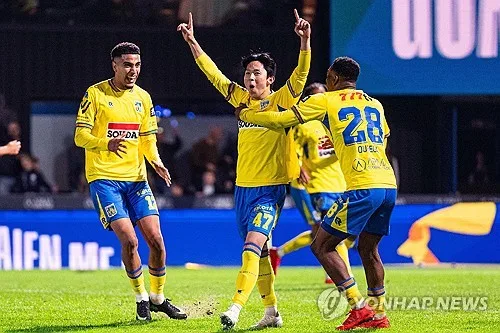 '아시안게임 금메달 기운' 양민혁, 벨기에 무대 데뷔골 폭발