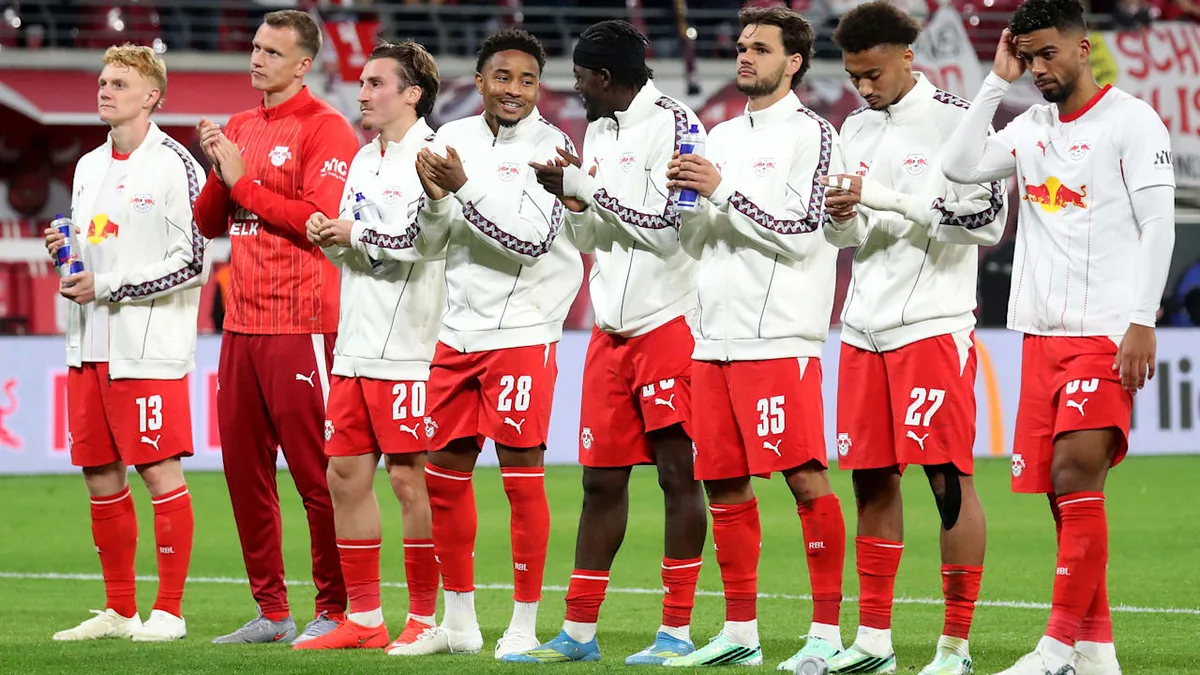 Gelingt der Blitz-Ausstieg? - Dieser Bundesligist hat ein Achterbahnproblem