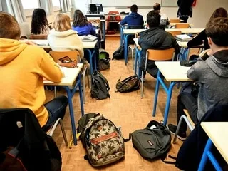 Rentrée scolaire : l’État verse-t-il plus d’aides à l’école privée qu’à l’école publique ?