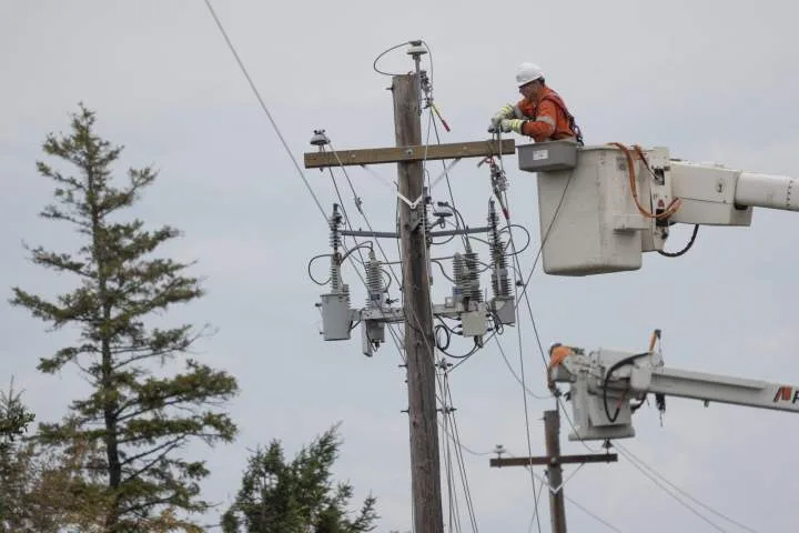 Power bills in Nova Scotia may spike as utility looks to refinance $1B in assets