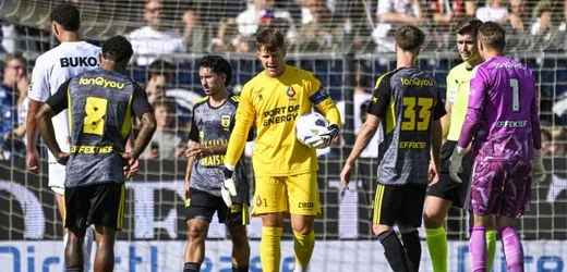 Niederlande: Ronald Koeman Jr. trifft doppelt als Torwart in der Eredivisie