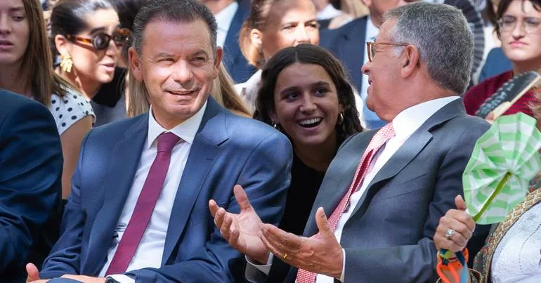 Seguro ao lado de Montenegro na contenção orçamental
