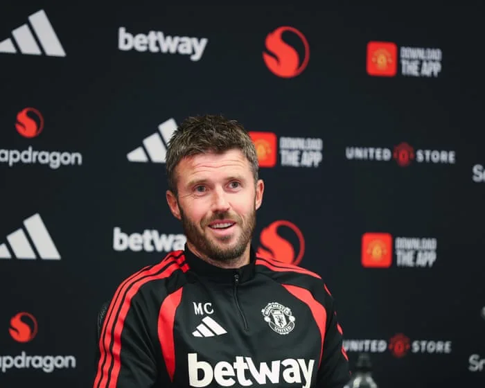 Michael Carrick rejects ‘ridiculous’ talk of easy start to Manchester United season
