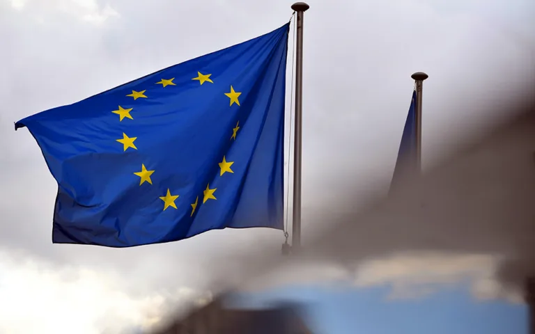 Juros das dívidas soberanas europeias sobem com receio de agravamento nas taxas diretoras