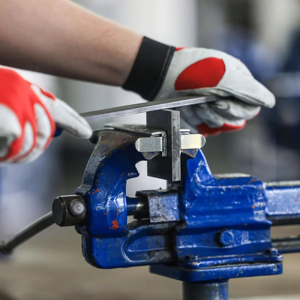 Arbeitswelt - DGB-Ausbildungsreport: Zufriedenheit der Azubis sinkt auf neues Tief
