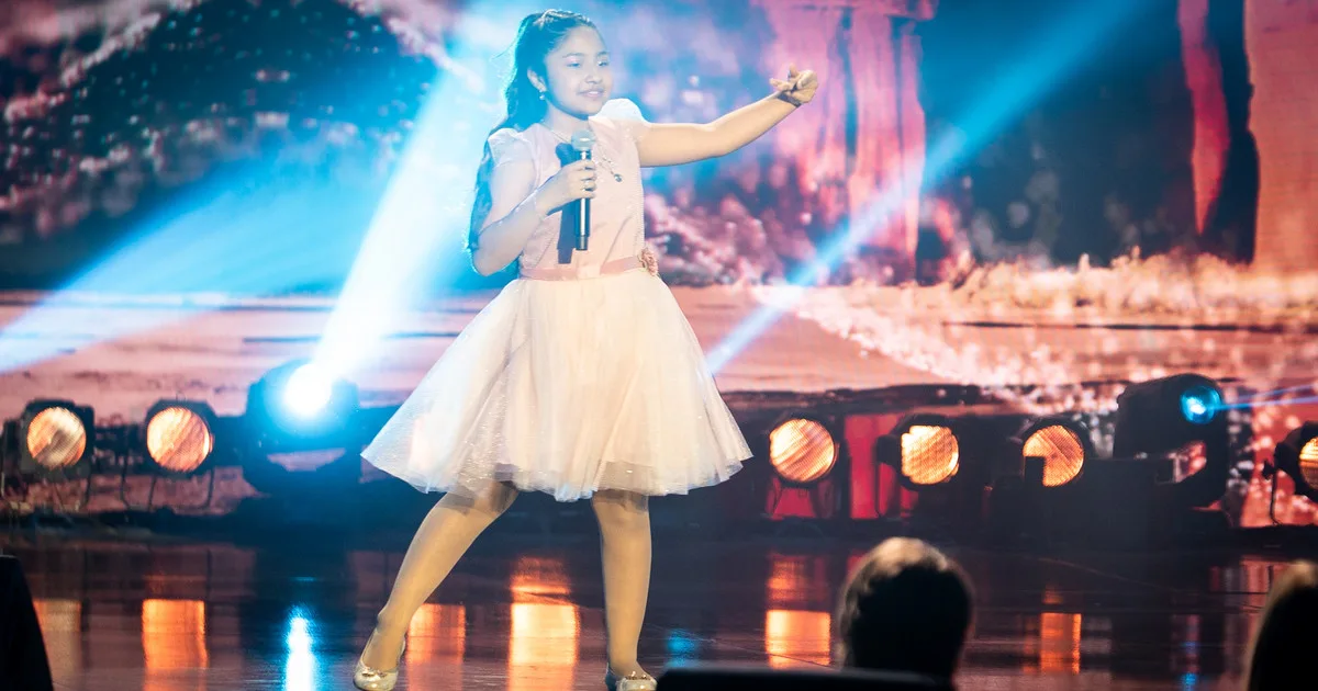 La emoción de la tierna Margarita, la salteña de 11 años que ganó "Es mi sueño", cautivó al Opera y se llevó 100 millones de pesos con su canto