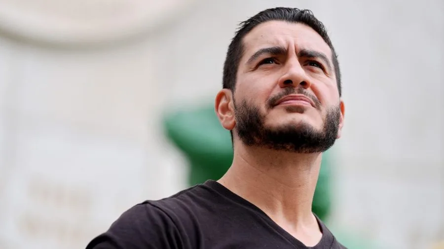 El-Sayed holds slight lead over Rogers in new AARP poll