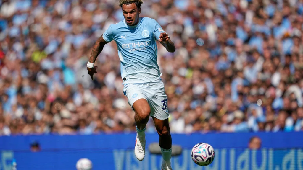 Nouveau record sur les transferts pour la Premier League, plus de 4 milliards d'euros dépensés