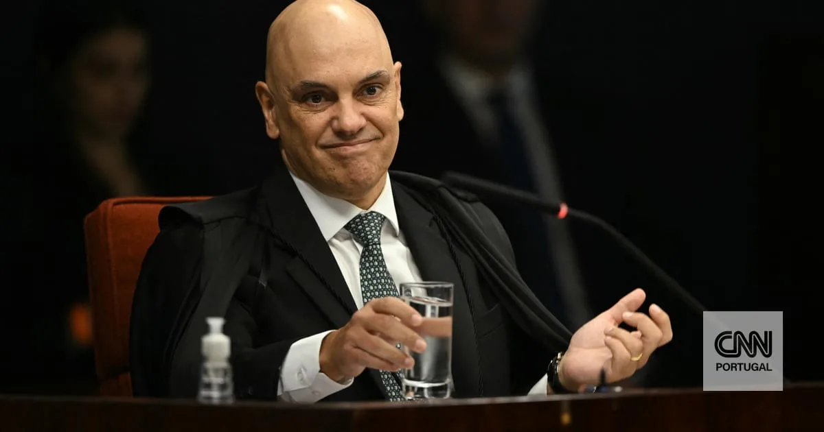 Disputa entre juízes ganha novo capítulo. Supremo Tribunal do Brasil decide hoje se abre investigação contra Alexandre de Moraes