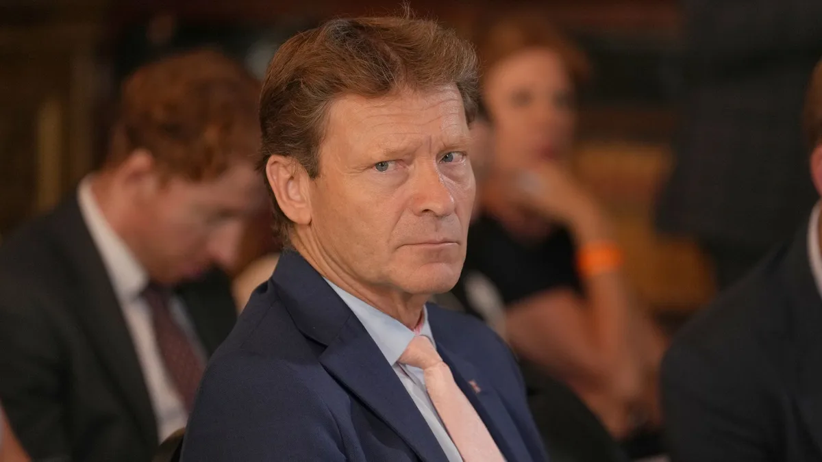 Reform pledges to prioritise 'British-born workers' for social housing