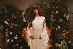 Ella Langley’s ‘Dandelion’ Returns to No. 1 on Billboard 200 Albums Chart