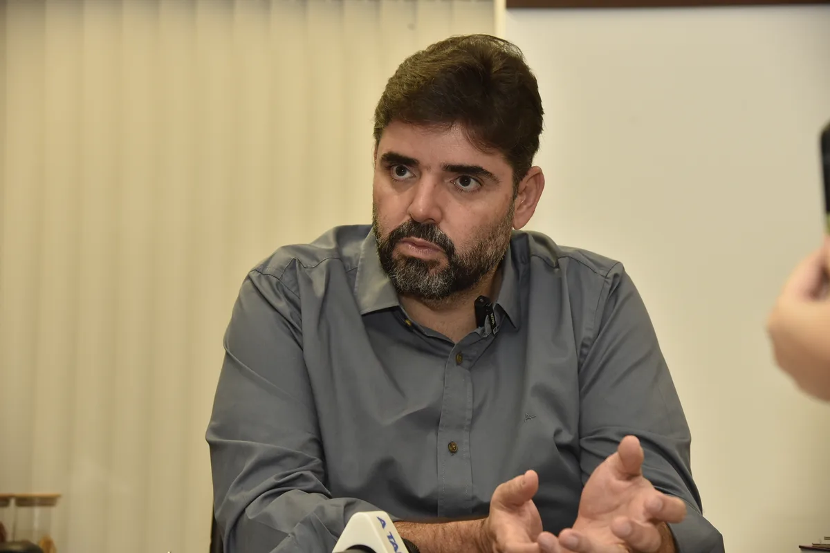 Loyola é exonerado da Serin e assume campanha de reeleição de Jerônimo