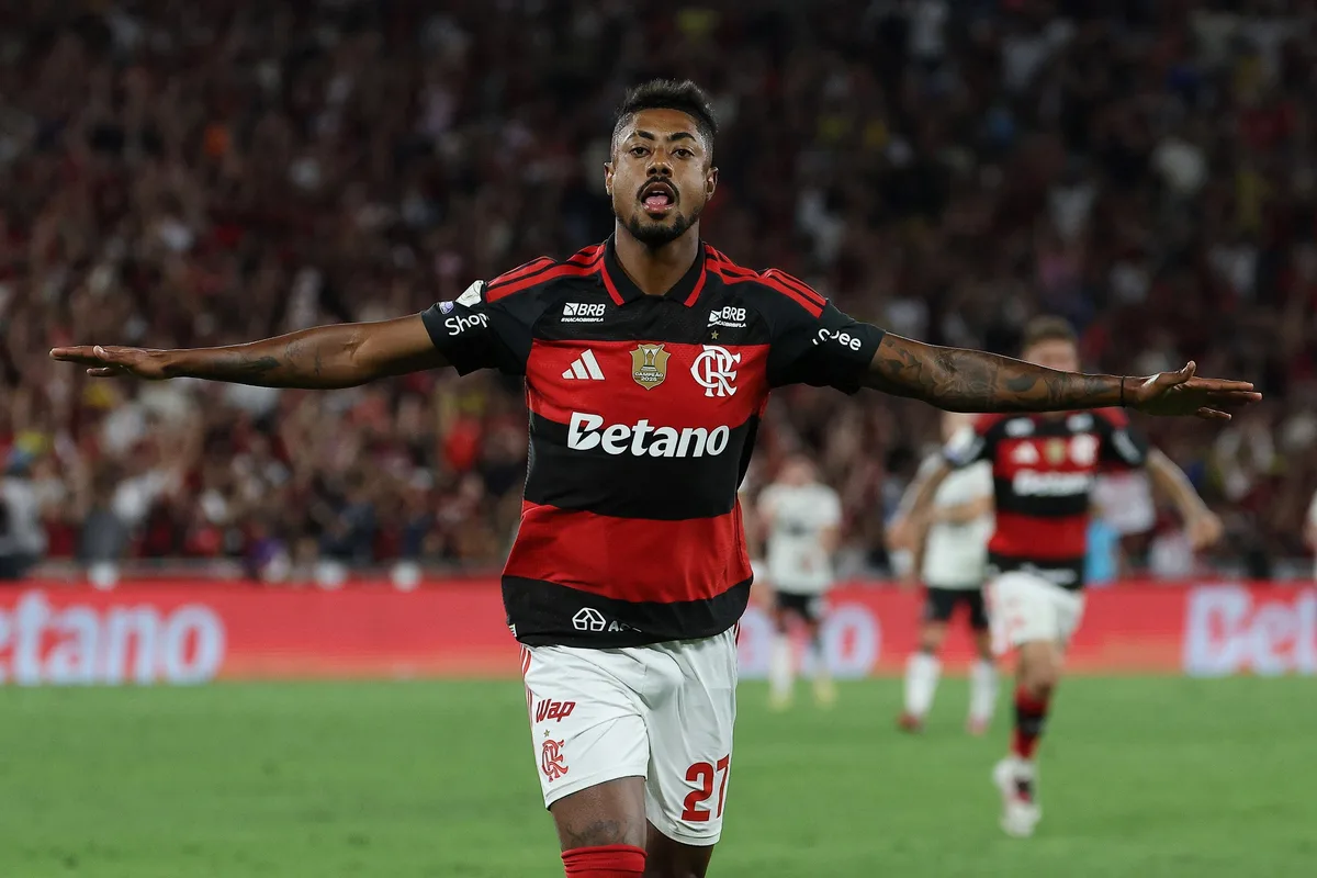 Com três mudanças, Flamengo está escalado para jogo diante do Cruzeiro