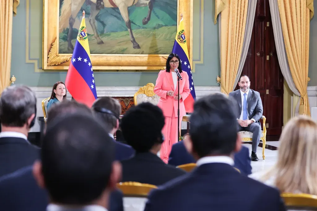Venezuela firma acuerdo para la Fase II de explotación de gas en la Plataforma Deltana