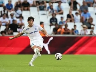 OM. « Marseille te fait voler par moments jusqu’à toucher le ciel » : l’hommage de Leonardo Balerdi après son départ