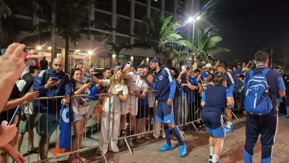 Escalação do Cruzeiro: Artur Jorge ganha reforços para decisão contra o Flamengo; veja provável time