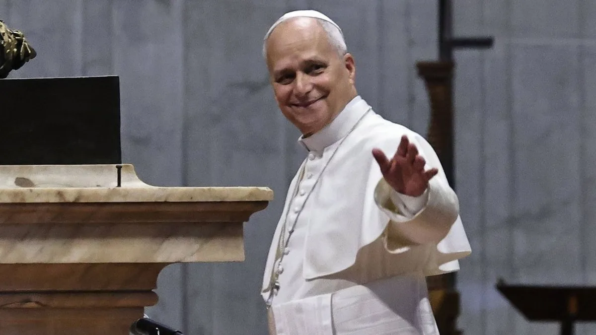 Krebskranker Papst Leo XIV.: Zurück im Vatikan und wohl bereit für Reise
