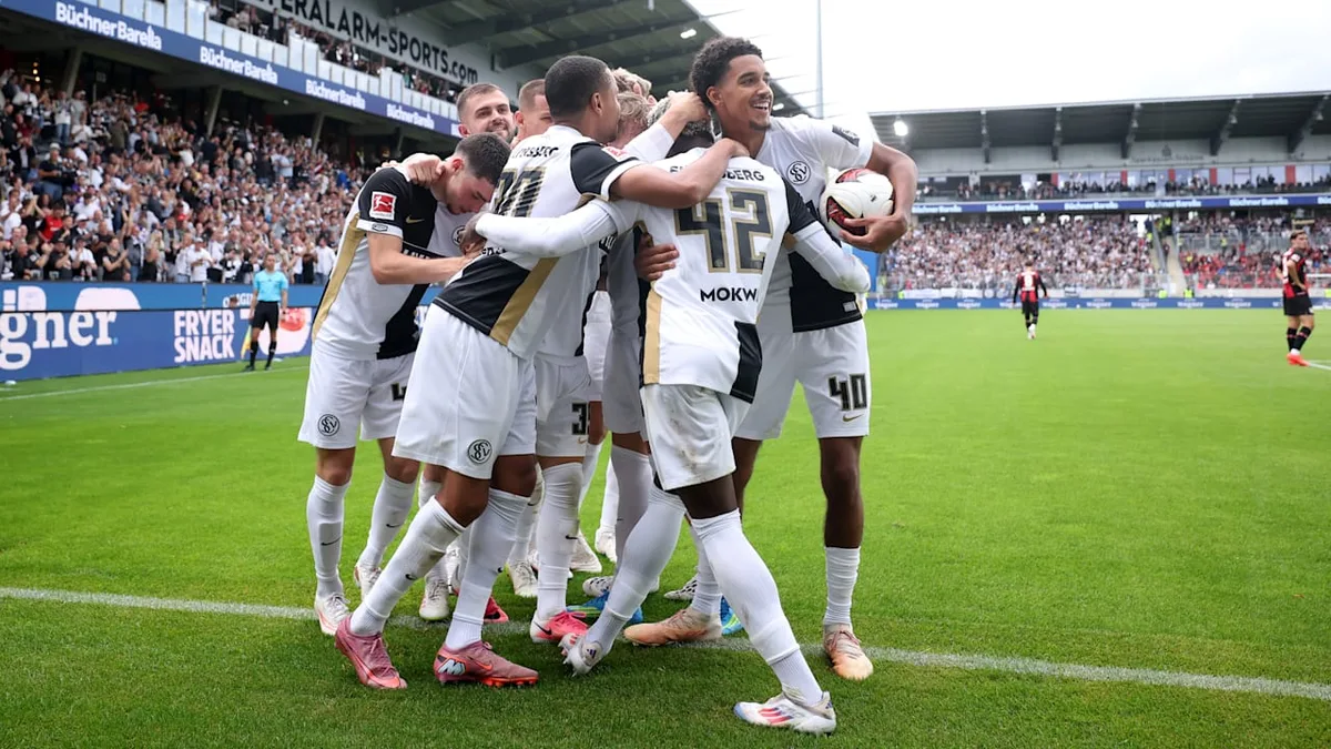 Elversberg überrollt Leverkusen - Wunder-Dorf schockt die Liga