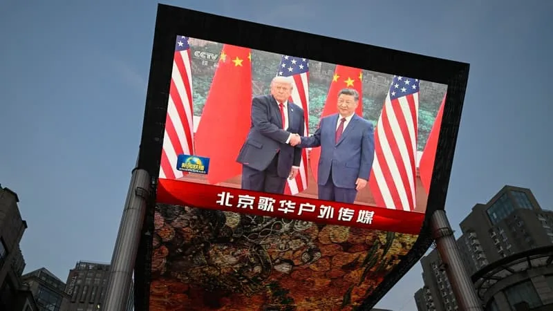 Les États-Unis menacent les partenaires commerciaux de l'Iran: craignant d'être touchée, la Chine affirme qu'elle défendra "fermement" ses intérêts