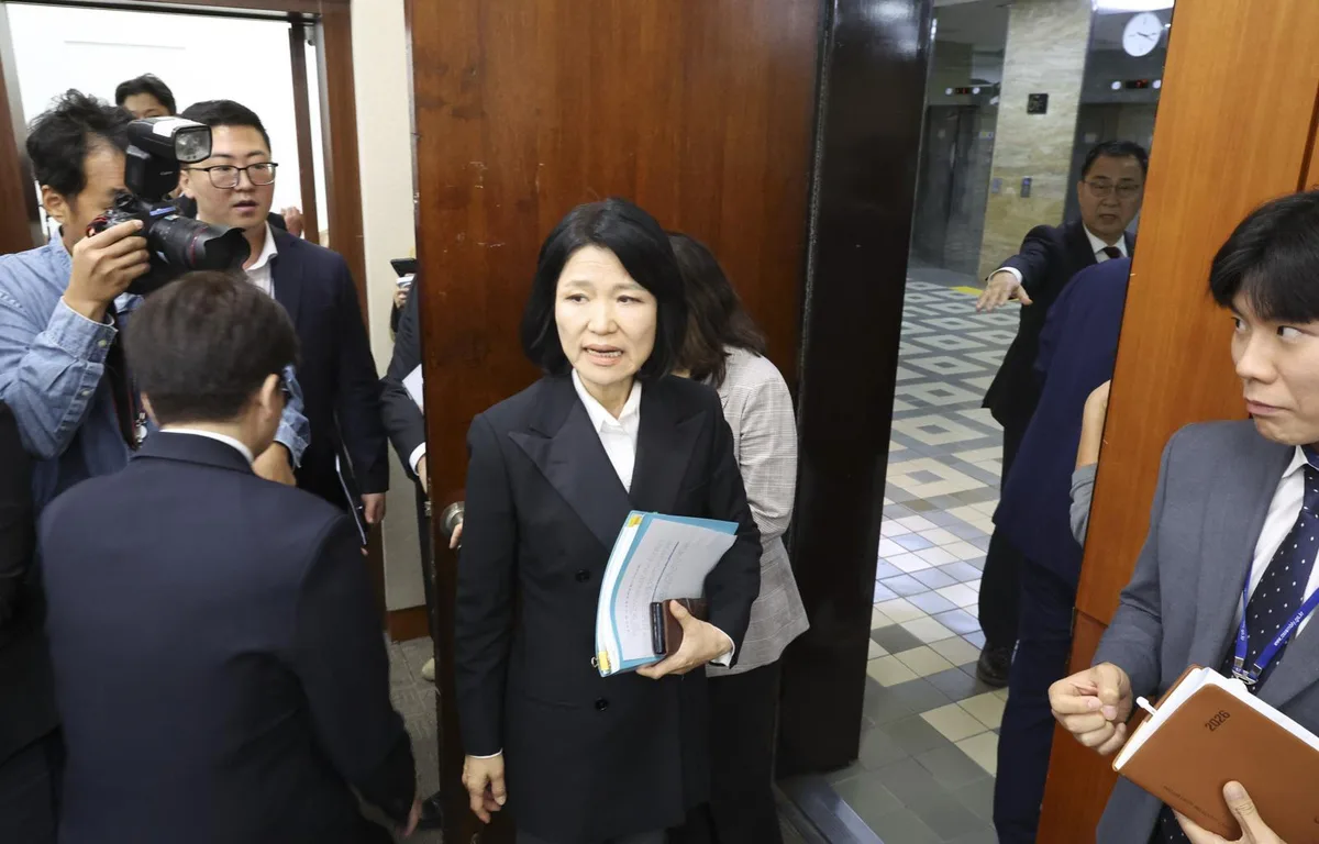 과방위 국감서 배제된 이진숙 “李 불법묘소 지적했다고 이러나”