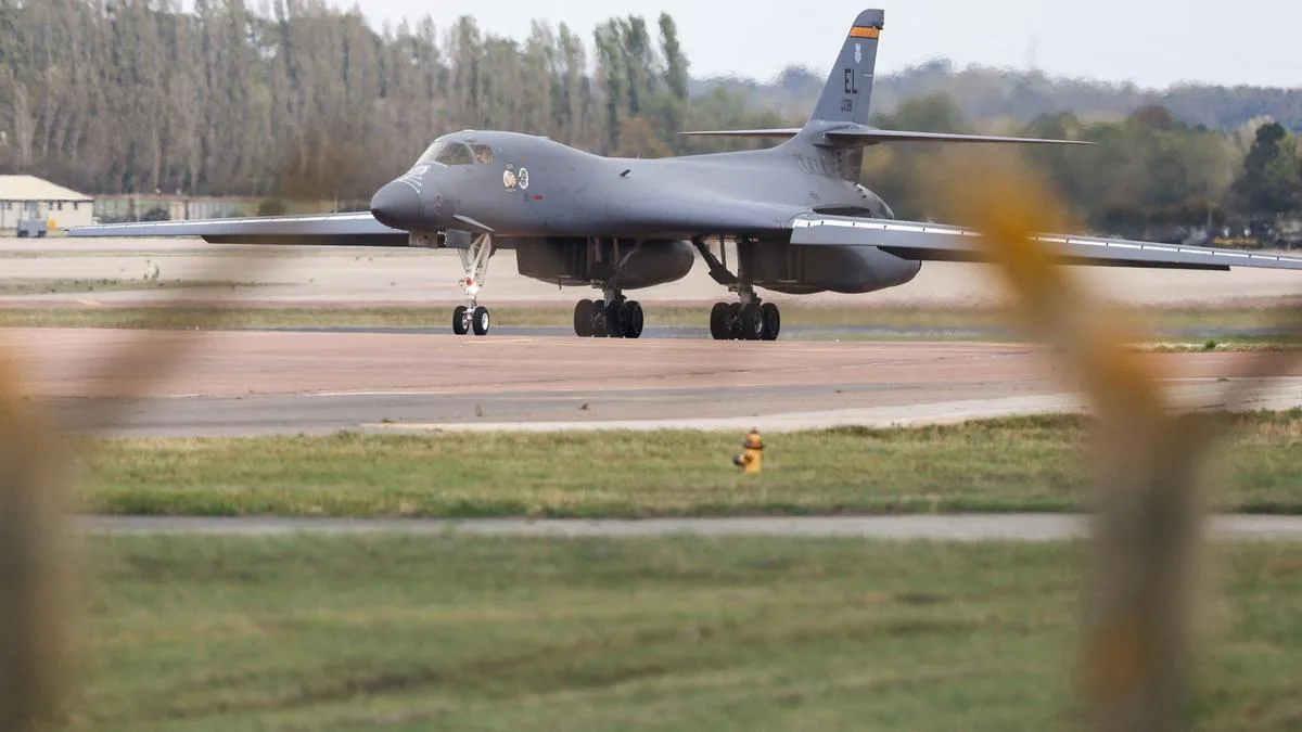 U.S. Air Force removes all bombers from British air base targeted by a suspected terror attack