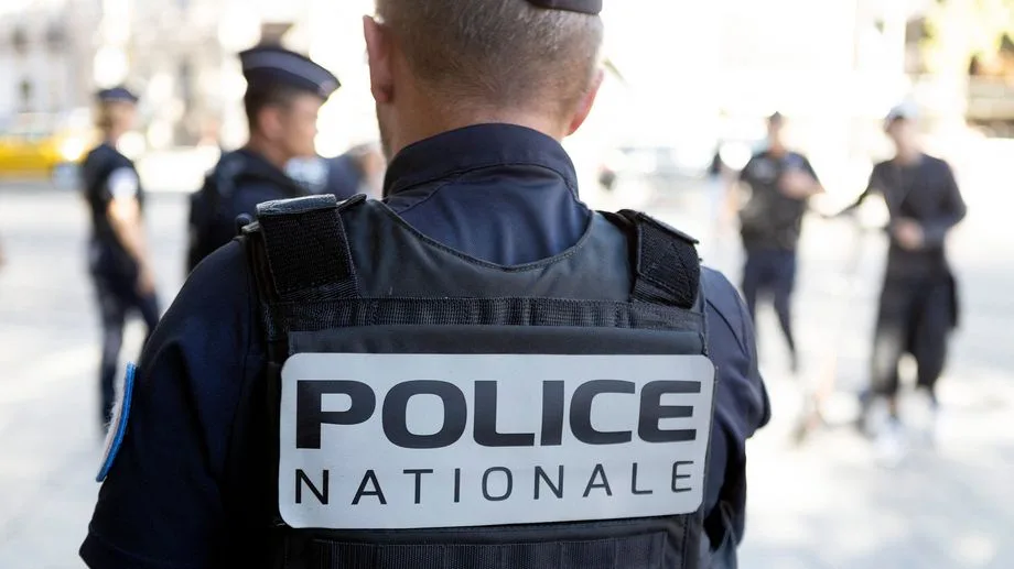 Un policier a reçu un tir de mortier dans la nuque au lycée Saint-Exupéry à Marseille