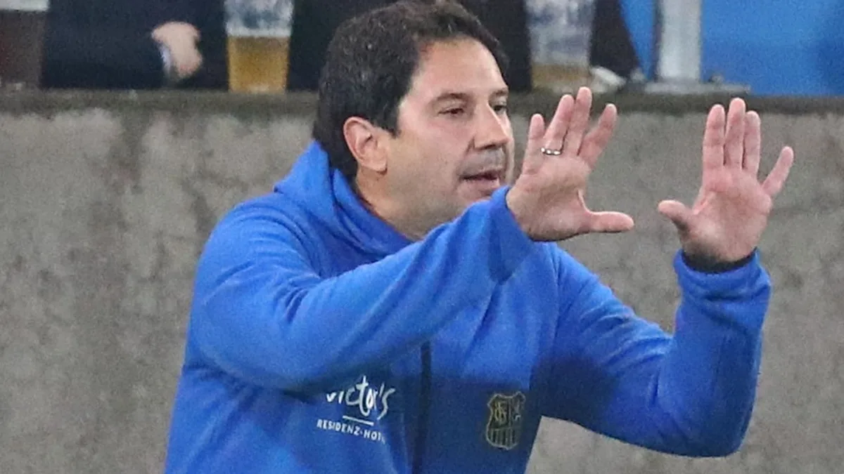 Trotz 2:4-Abreibung - Giannikis geht seinen Weg in Saarbrücken weiter