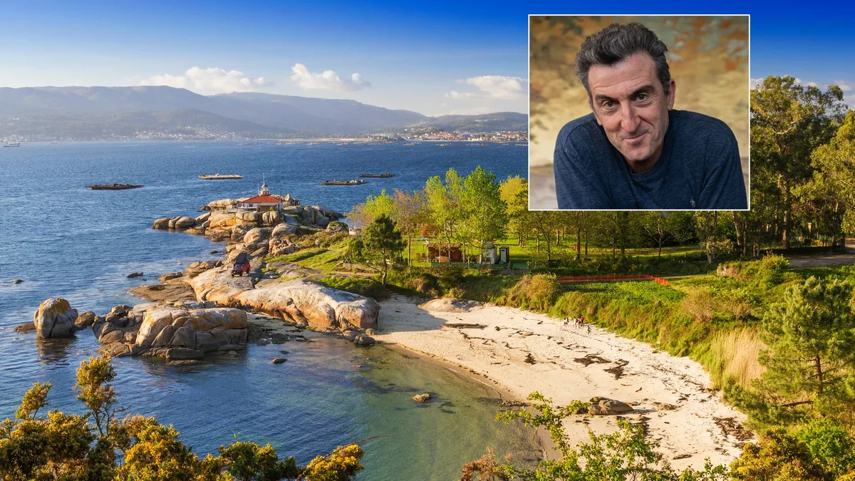 Luis Zahera, sobre la isla gallega donde lleva 50 años veraneando entre playas salvajes y naturaleza: “Es mi lugar de relax”