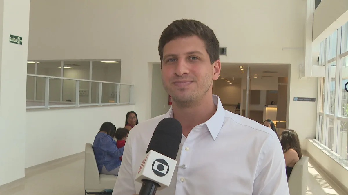 João Campos promete construir hospital para crianças em Caruaru