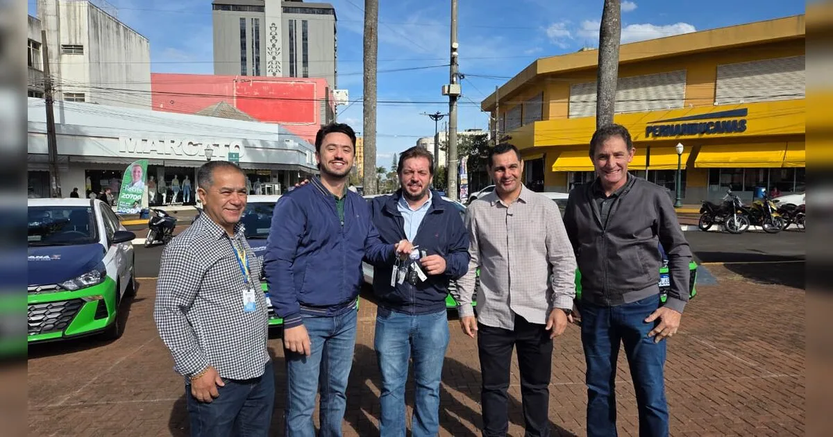 Apucarana entrega 11 novos veículos para a Autarquia Municipal de Saúde